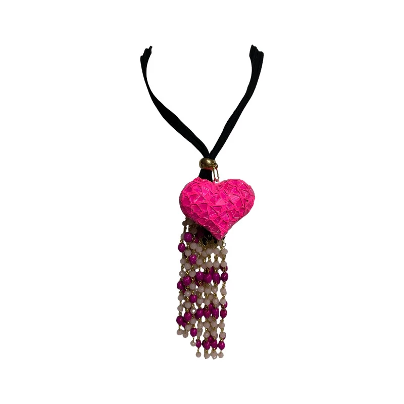 Collar corazón rosa