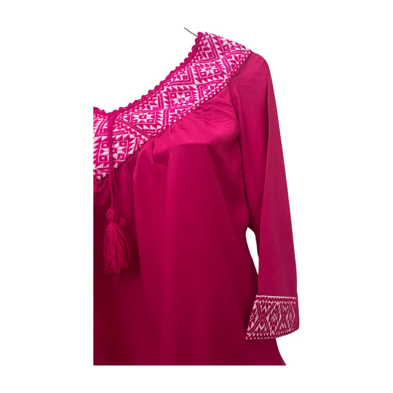 Blusa María fucsia bordada