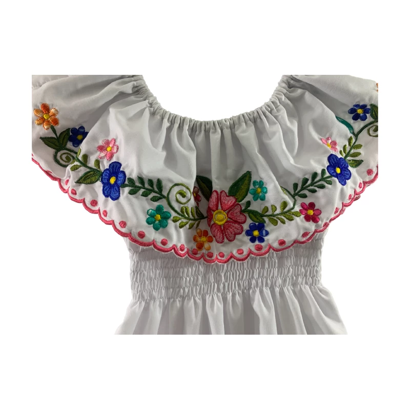 Vestidito para niña, estilo campesina