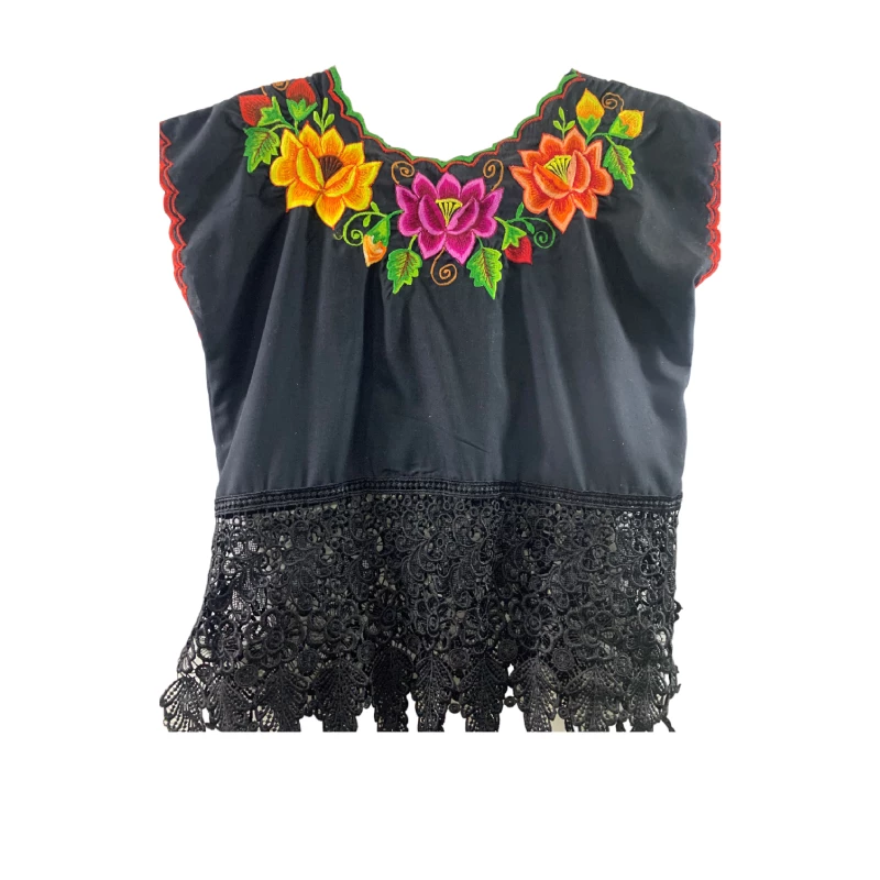 Blusa crop top bordado