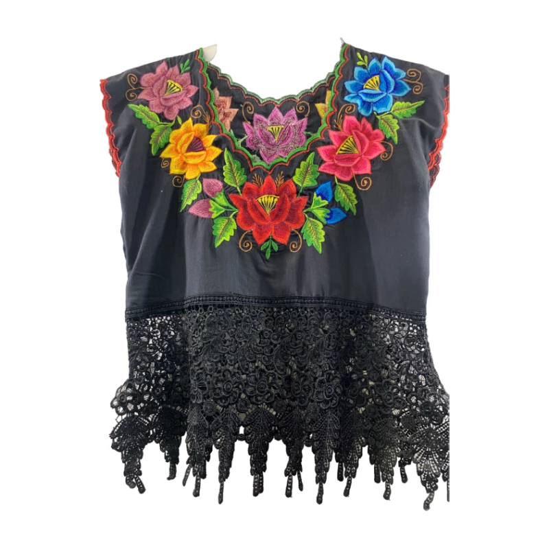 Blusa crop top bordado