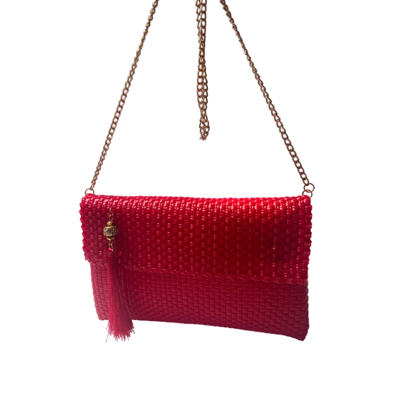 Clutch artesanal rojo